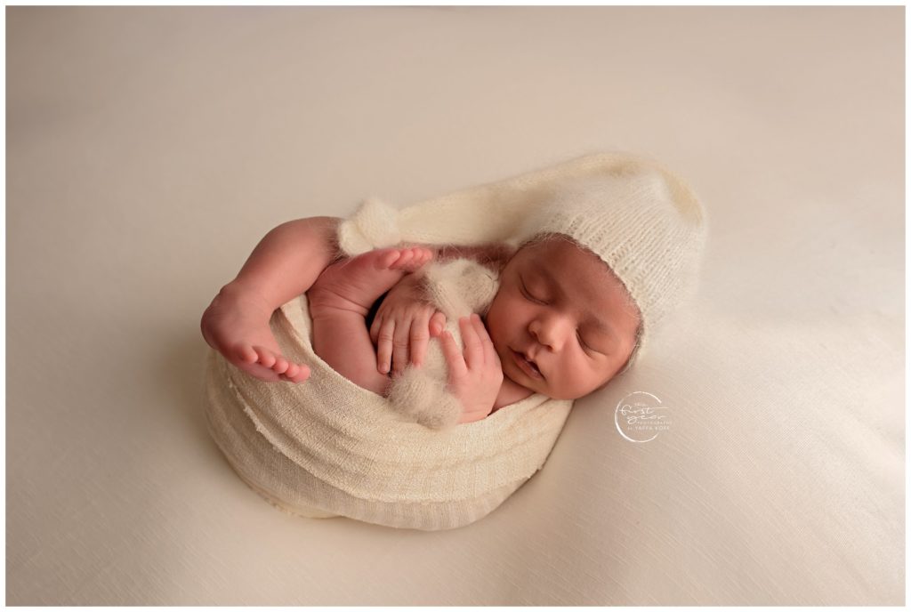 DMV Newborn Photographer