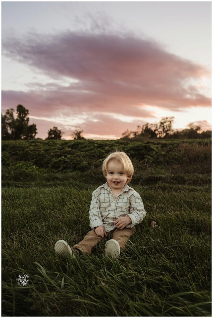 Outdoor family photo session