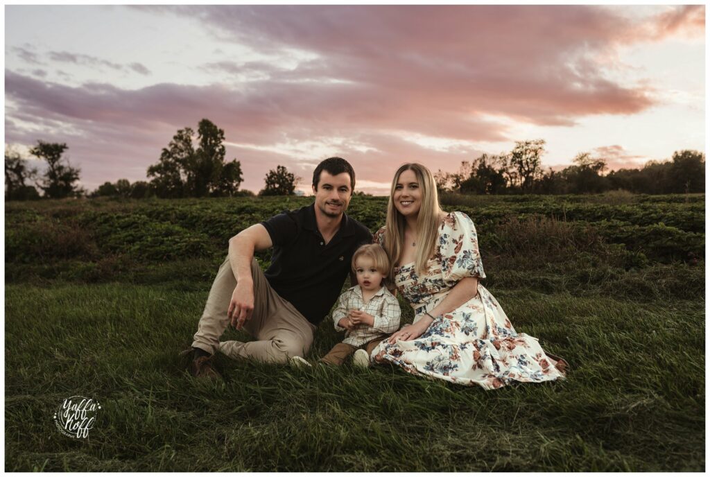 Outdoor family photo session