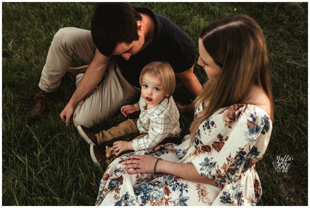 Outdoor family photo session
